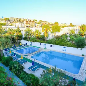 Baba 3*, Gumbet Turkey